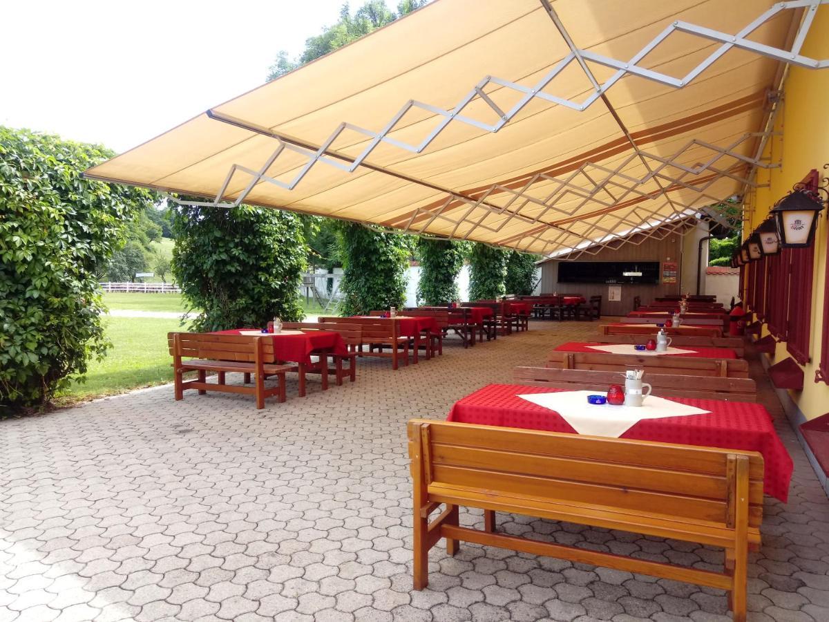 Gut Drasing Hotel Krumpendorf Exterior photo